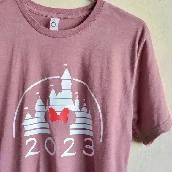 Minnie’s Castle Shirt 2023 in Heather mauve size small - Picture 8 of 8